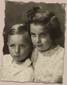 Krystyna and Pawelek Chiger together in 1941